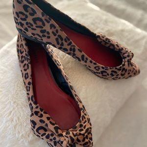 Leopard Flats~Express~Size 8